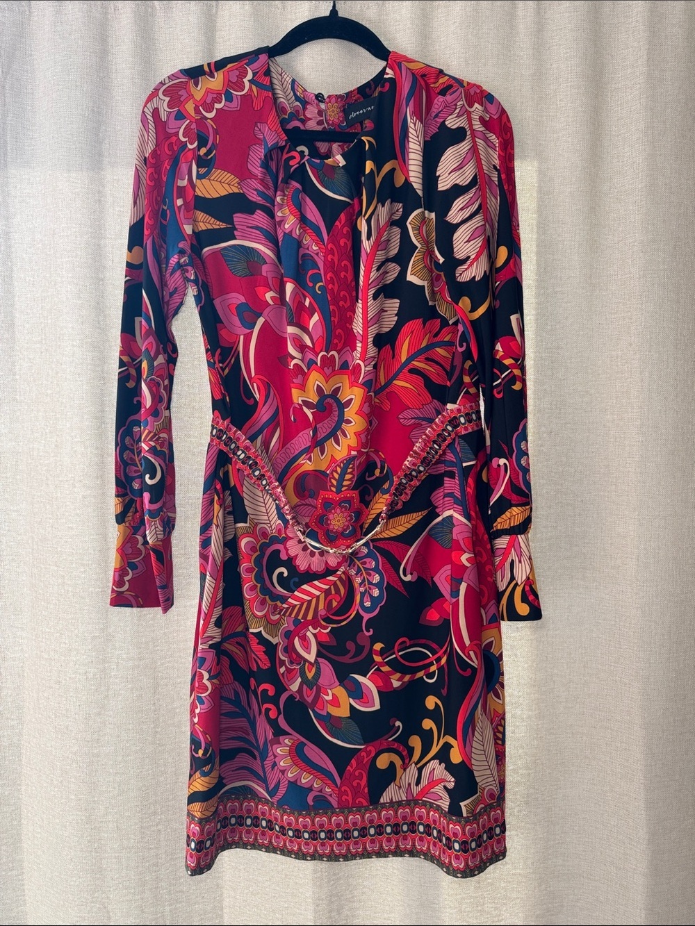 70s Retro Vibrant Patterned Long-Sleeve Shift Dress with Gold Belt Size 10
